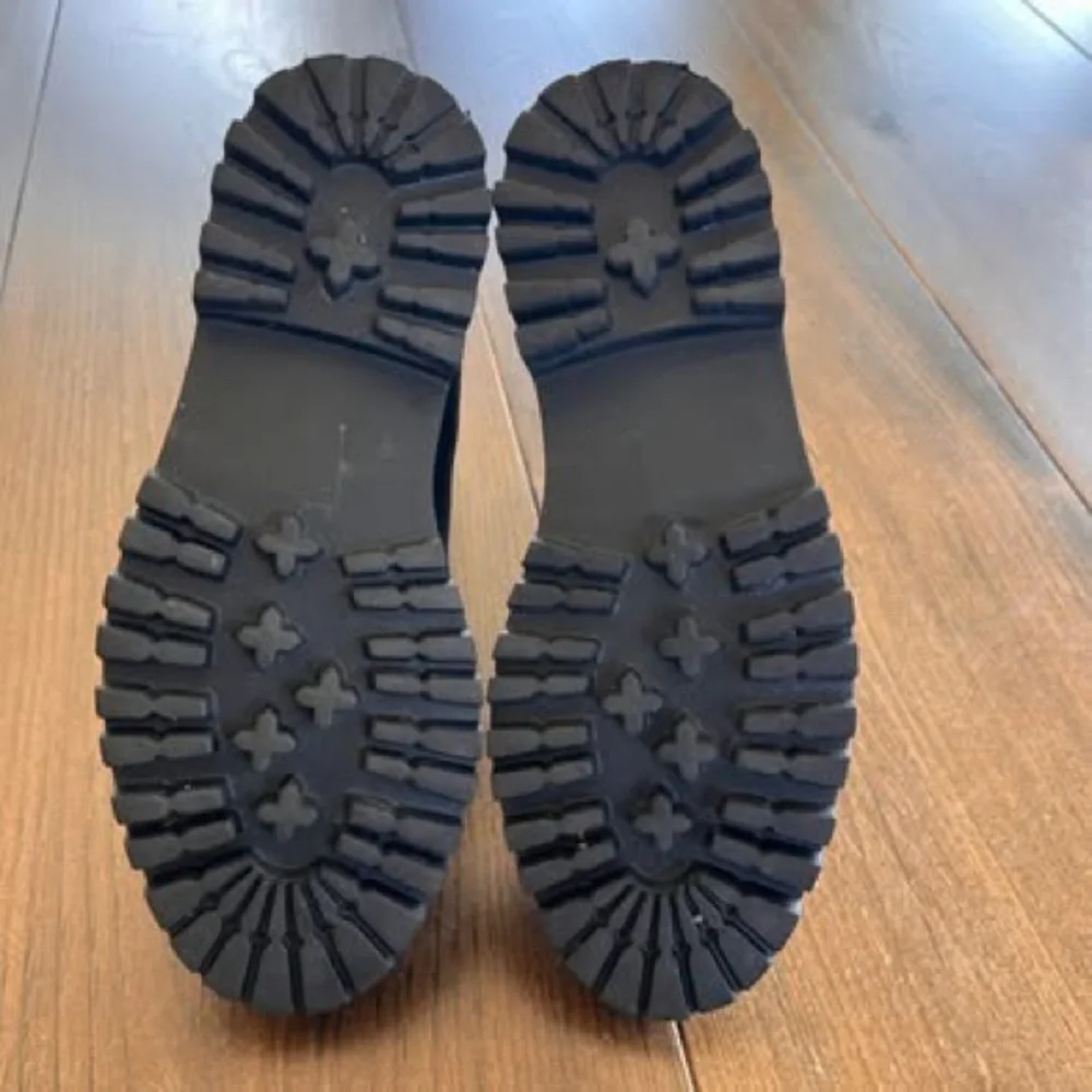 J.Crew Womens Lug Sole Chelsea Boots - Picture 7 of 7